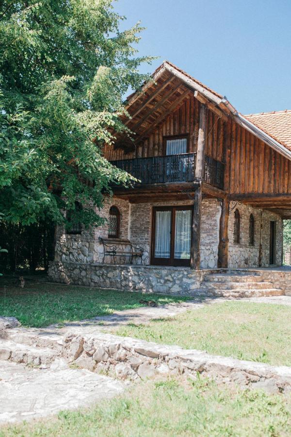 Holiday Home Iman Ripac Екстериор снимка